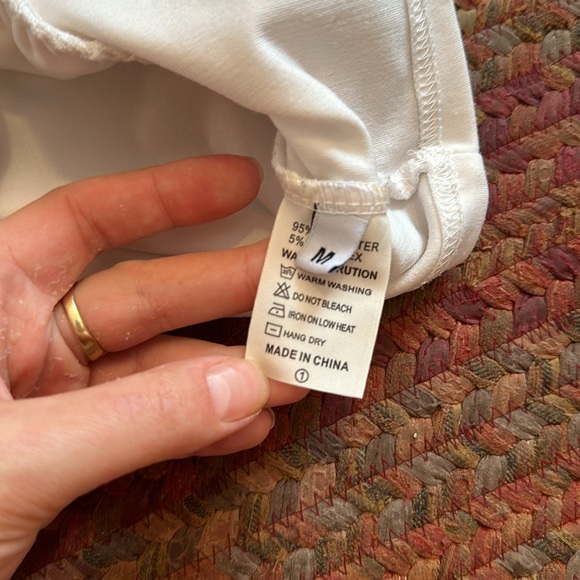 WHITE COOL GIRL DAINTY MILK MAID CROP TOP - Picture 2 of 3